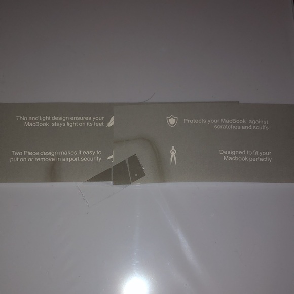 MacBook Pro 13.3” computer cover - Picture 7 of 7